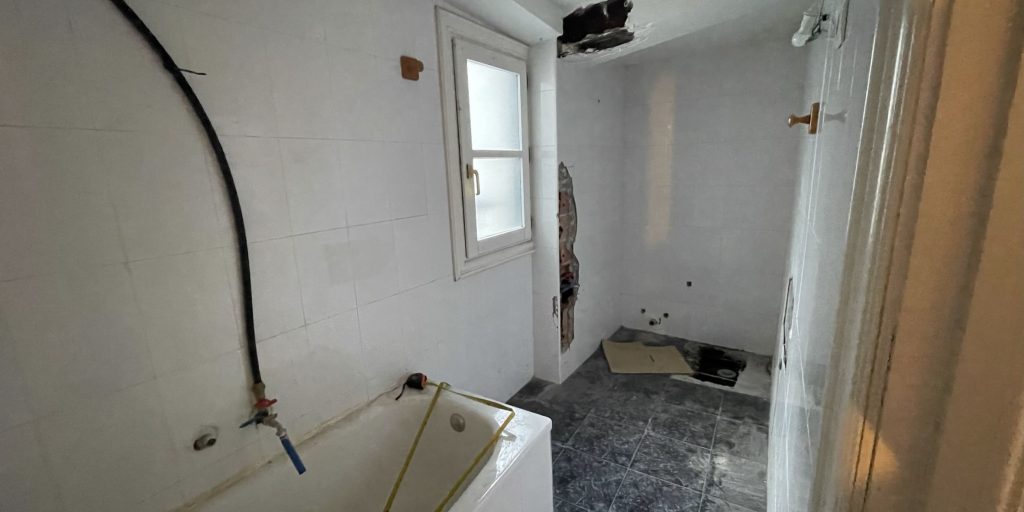 baño sin reformar